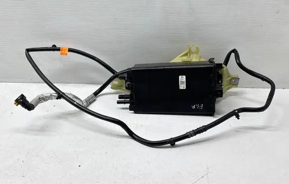 Ford Explorer VI Active carbon filter fuel vapour canister L1M39E857D