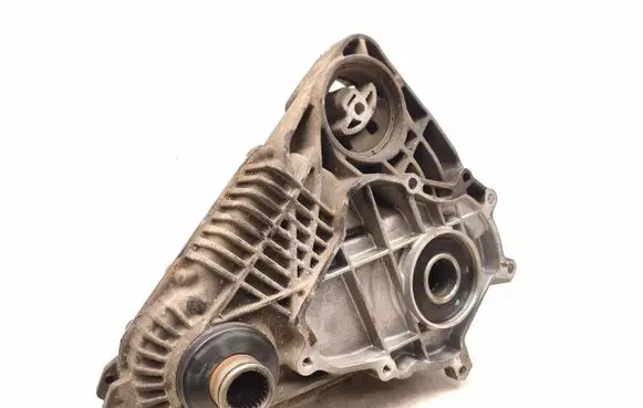 BMW X3 F25 Gearbox transfer box case 7636180