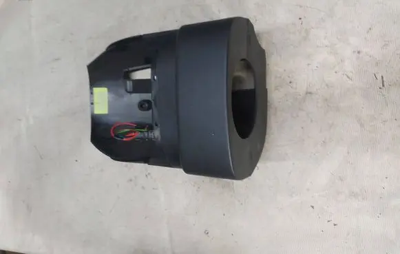 Steering wheel column trim