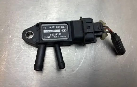 Fiat Freemont Air pressure sensor 0281006122 55227306 1304223FR4