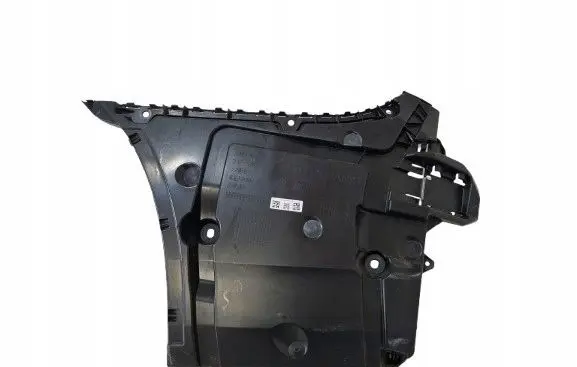 BMW 5 G30 G31 G38 Rear bumper mounting bracket 9498617