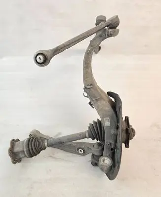 Audi Q7 4M Front wheel hub spindle knuckle 4m0407241