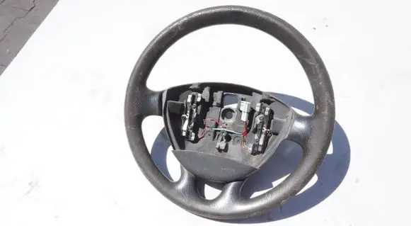 Opel Vivaro Steering wheel SKO62393