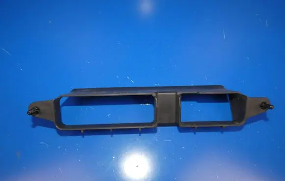 Hyundai Tucson TL Intercooler air guide/duct channel 
