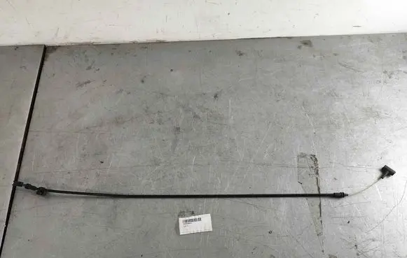 Tesla Model S Engine bonnet (hood) release handle 106669900A