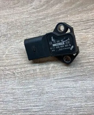 Volkswagen Transporter - Caravelle T4 Air pressure sensor 038906051B 0281002399