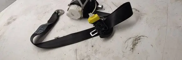 Volkswagen PASSAT B6 Front seatbelt 3C1857705F 34052237 807824