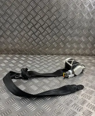 Volkswagen Amarok Front seatbelt 2H0857806C