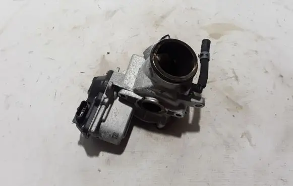 Land Rover Discovery Sport EGR valve G4D35H273BB