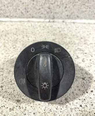 Volkswagen Touran I Light switch 1T0941431T