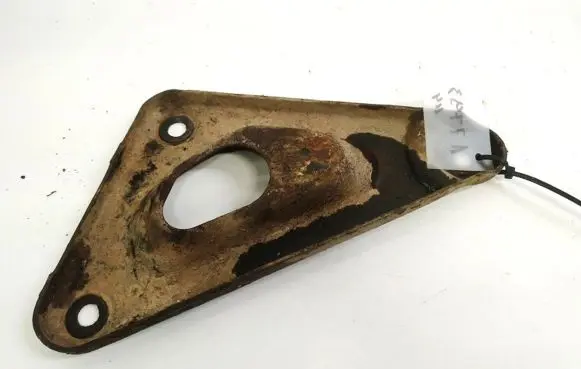 Opel Astra G Engine mounting bracket