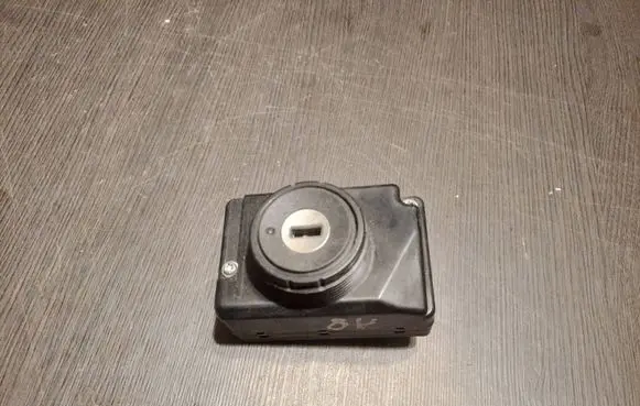 Audi A8 S8 D3 4E Ignition lock 3D0905865C 33300101