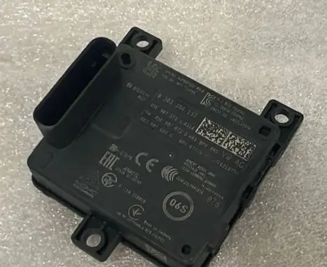Audi Q8 e-tron Distronic sensor radar 85E907572G