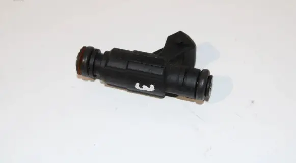 Audi A3 S3 8L Fuel injector 06A906031BA 0280156061