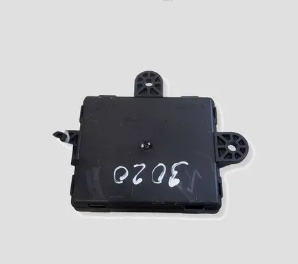 Volvo V40 Door control unit/module AV6N14C236AB 31343872 AV6N14C068AE