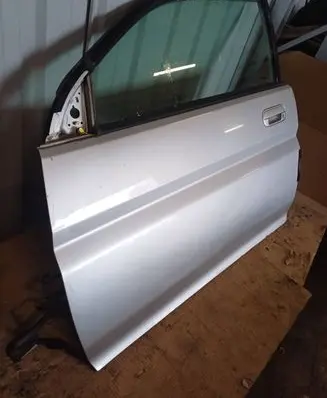 Door (2 Door Coupe)
