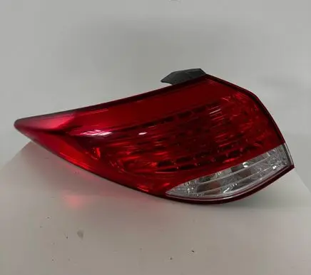 Hyundai i40 Rear/tail lights 92401-3Z0