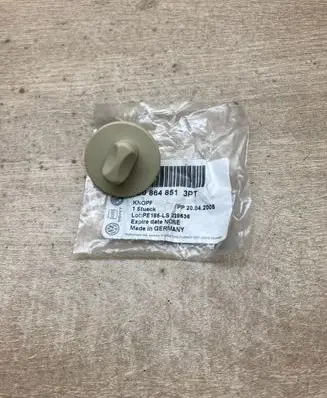 Volkswagen PASSAT B5.5 Floor mat clip fixing clamp 3D0864851