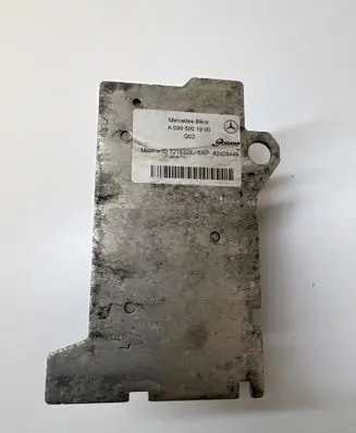 Mercedes-Benz GLC X253 C253 Gearbox / Transmission oil cooler A0995001900 82429449 7216328