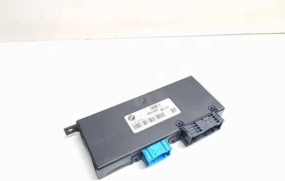 BMW 5 F10 F11 Gateway control module 9291449 61359291449