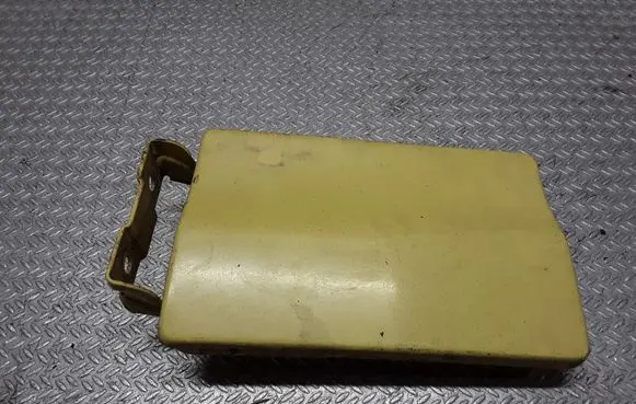 Mercedes-Benz Vito Viano W638 Fuel tank cap 6385840039