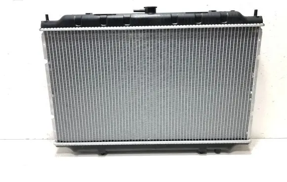 Nissan Maxima Coolant radiator 276108-3 214100L810 214100L815