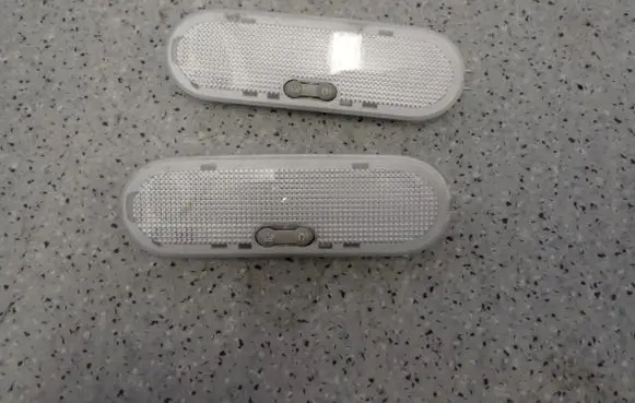 Nissan Note (E12) Headlining lighting console trim 