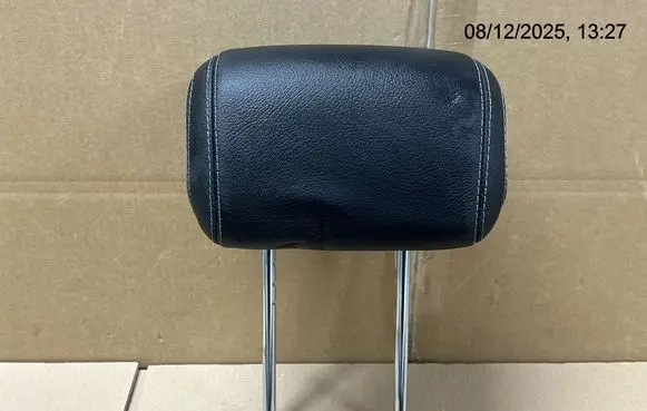 Mercedes-Benz GL X166 Rear seat headrest 