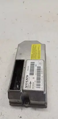 Volvo V70 Airbag control unit/module 0285001456 P8651523 0301631890