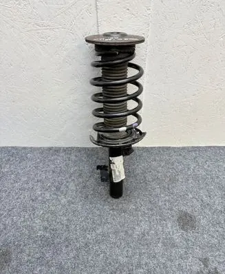 Volvo XC60 Front shock absorber with coil spring 31277626 824904005730 8G9118K001NAE