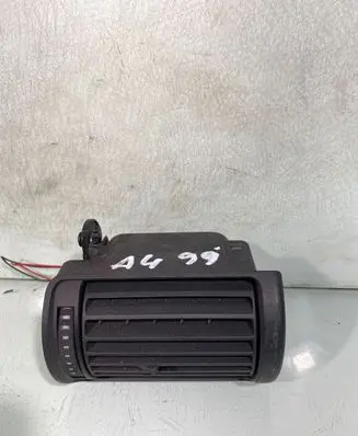 Audi A4 S4 B5 8D Dashboard side air vent grill/cover trim 8d2820901a