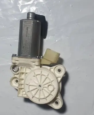 Mercedes-Benz SL R230 Front door window regulator motor 1718201342 FPG12V 0130821436
