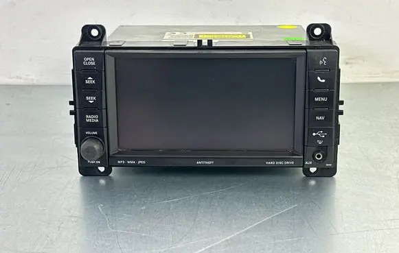 Jeep Grand Cherokee Radio/CD/DVD/GPS head unit P68089011AE