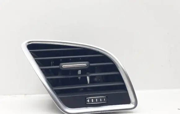 Audi A5 8T 8F Dashboard air vent grill cover trim 8T1820902G