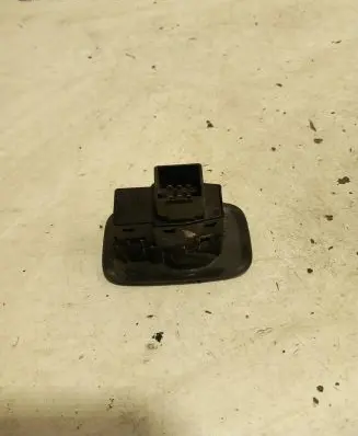 Volvo XC70 Electric window control switch 30658696 669BN3RUX
