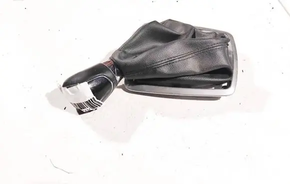 Ford Focus Gear shifter surround trim plastic