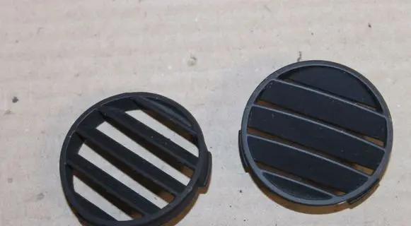 Volkswagen PASSAT B5.5 Dash center air vent grill 3B0819706