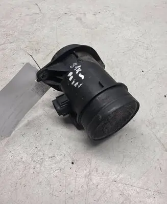 Volkswagen PASSAT B5 Mass air flow meter 074906461