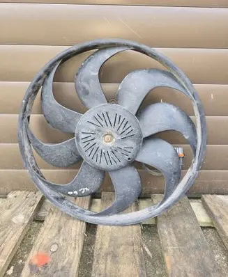 Volvo XC60 Electric radiator cooling fan 5000821 3N192204 5YY0456