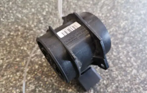 Hyundai Tucson LM Mass air flow meter 2816423700 5WK96431