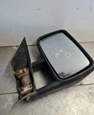 Volkswagen II LT Manual wing mirror 010384