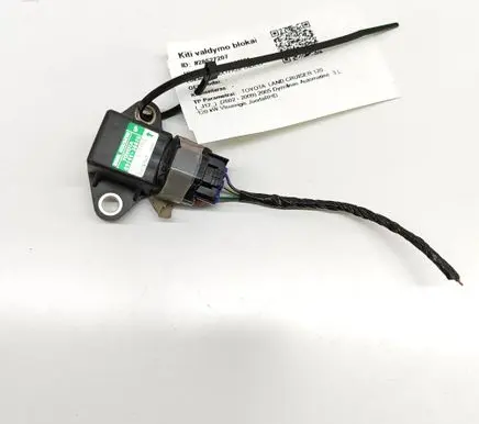 Toyota Land Cruiser (J120) Acceleration sensor 4991000460 8919130020