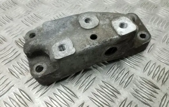 Audi A3 S3 A3 Sportback 8P Gearbox mounting bracket 1K0199117 1K0199117AM