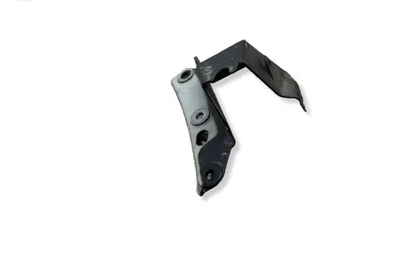 Audi A7 S7 4G Fender mounting bracket 4G8821135D