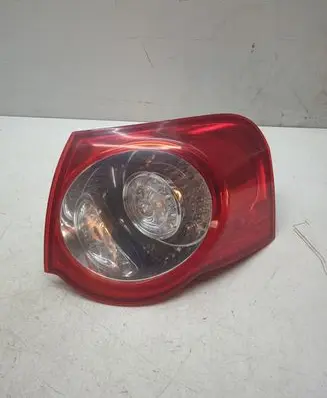 Volkswagen PASSAT B6 Rear/tail lights 309945096N