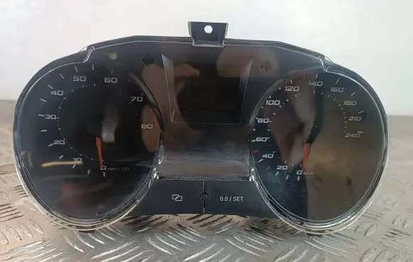 Seat Ibiza IV (6J,6P) Speedometer (instrument cluster) 6J0920801 1020700585