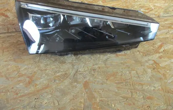 Skoda Scala Headlight/headlamp