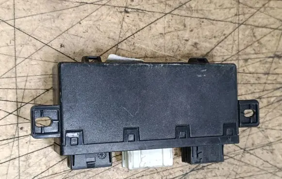 BMW 5 E39 Door control unit/module 613583776019 61358377601 8377601