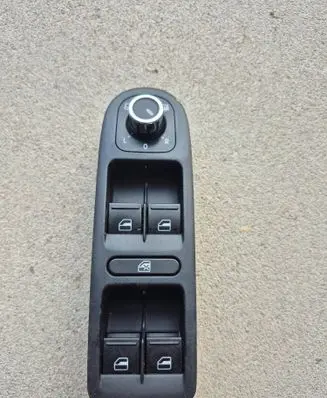 Volkswagen Golf VI Electric window control switch 5K0867255A 5K0959565