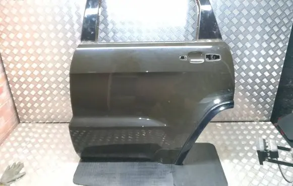 Jeep Grand Cherokee Rear door